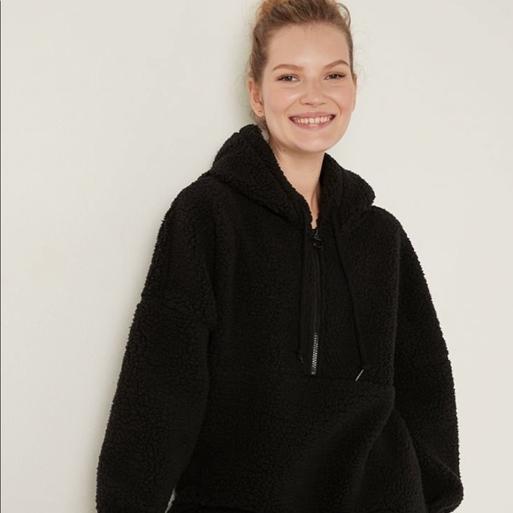 NWT PINK Victoria’s Secret Varsity Sherpa Half-Zip Pullover - Picture 5 of 6